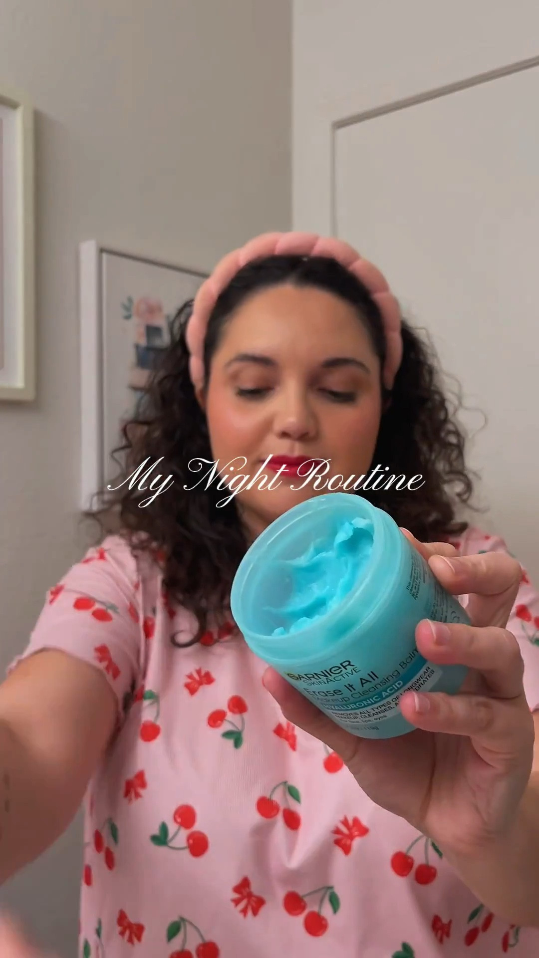 Nighttime skincare routine for dry skin 

#LTKMidsize #LTKStyleTip #LTKBeauty