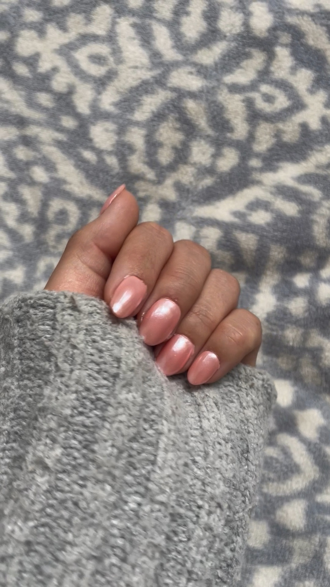 I love doing my nails at home. It saves me so much money so that I don’t spend $80 per manicure. I wanted a cute spring nail color so I used shade 096 from Gellen with 2 coats and then top it with this beautiful chrome powder. 

#LTKBeauty #LTKFindsUnder50