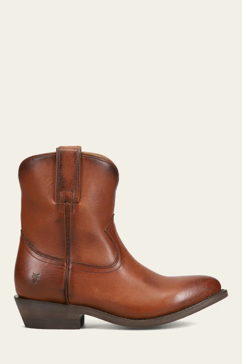 Women's Cognac Billy Short Booties | The Frye Company | FRYE