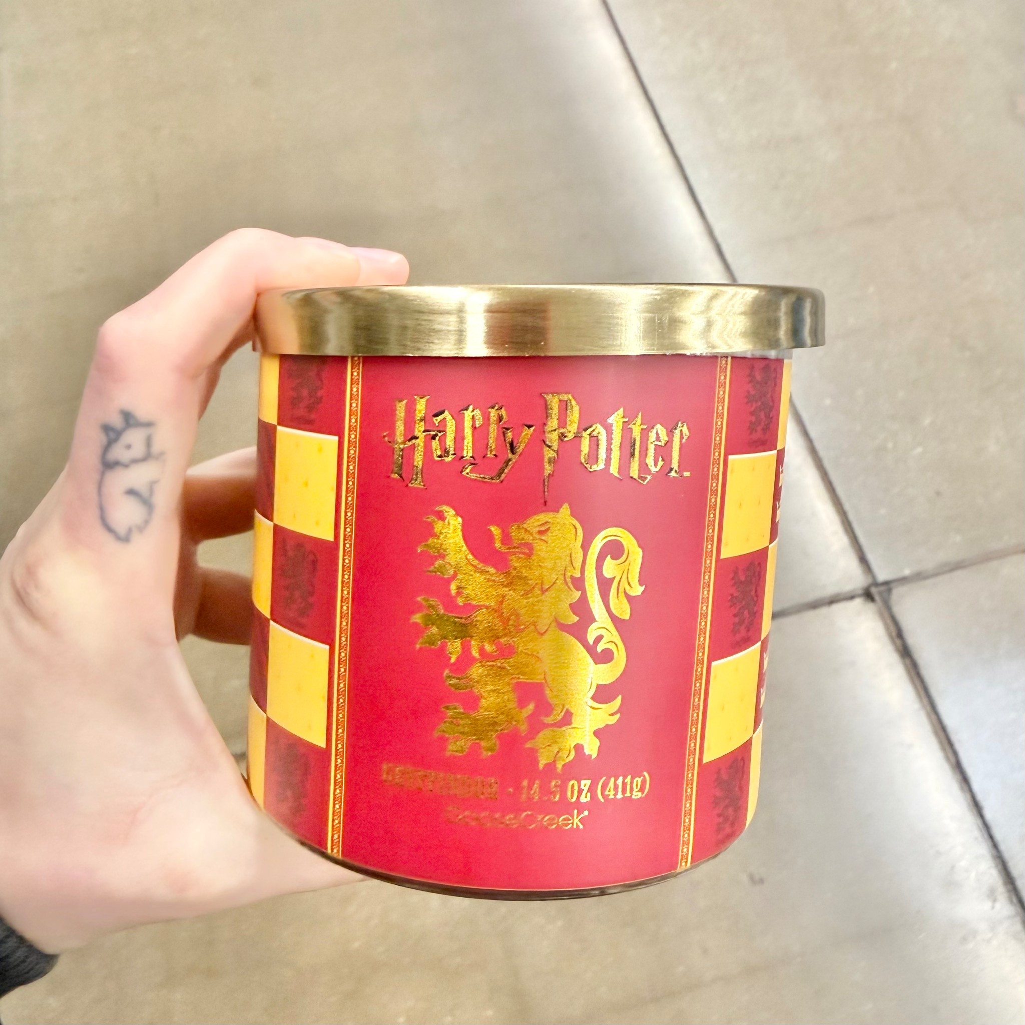 @walmart 
Goose Creek Harry Potter Gryffindor 3-wick Embered Hearth, Polished Woods, Sweet Tobacco & Battleworn Leather Scented Jar Candle, 14.5oz
$13.22

#LTKHome #LTKFindsUnder50