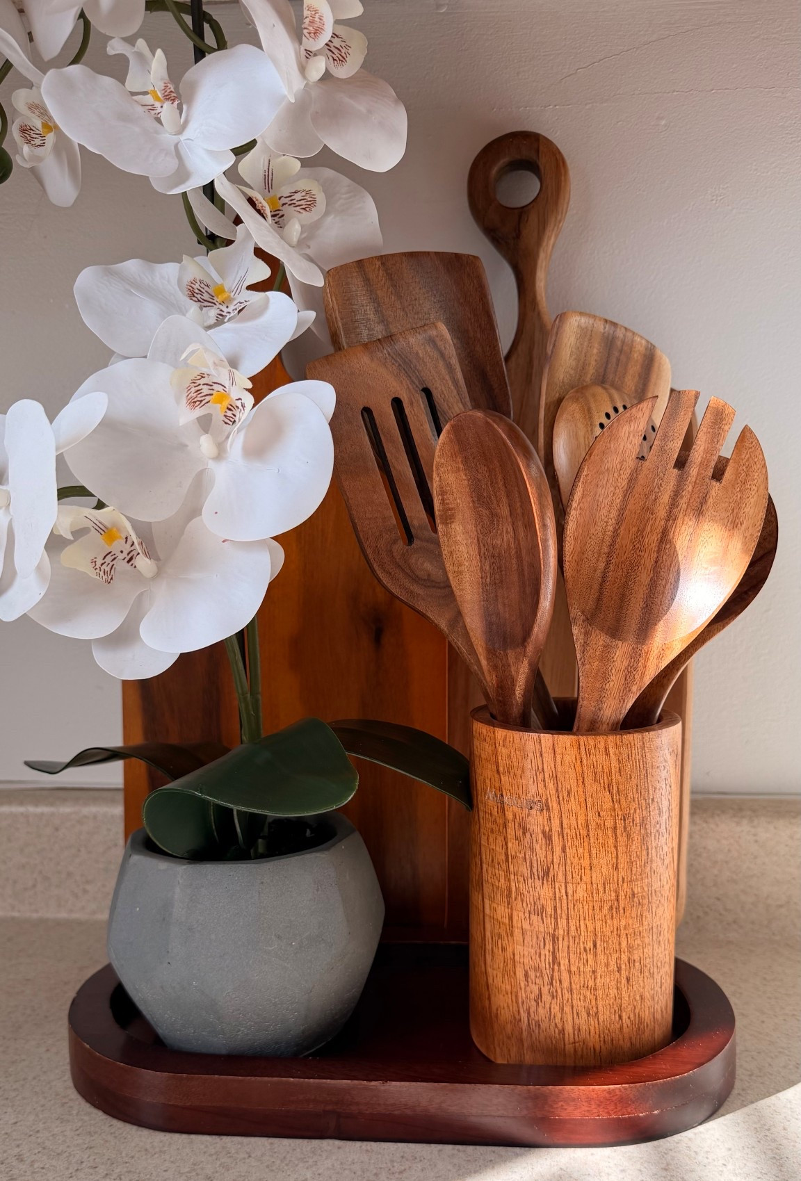 9 piece natural teak utensils set 