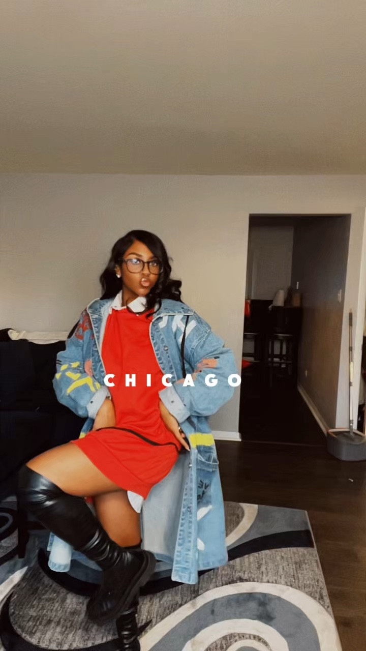 Red oversized jersey outfit idea ❤️

Styling an oversized football jersey as a dress layered with a white button-down and thigh-high boots for a bold street-style look. Perfect for game day outfits, casual streetwear, or edgy fall styling.

Shop the look in my LTK.

#LTKootd #LTKgrwm #LTKvlog