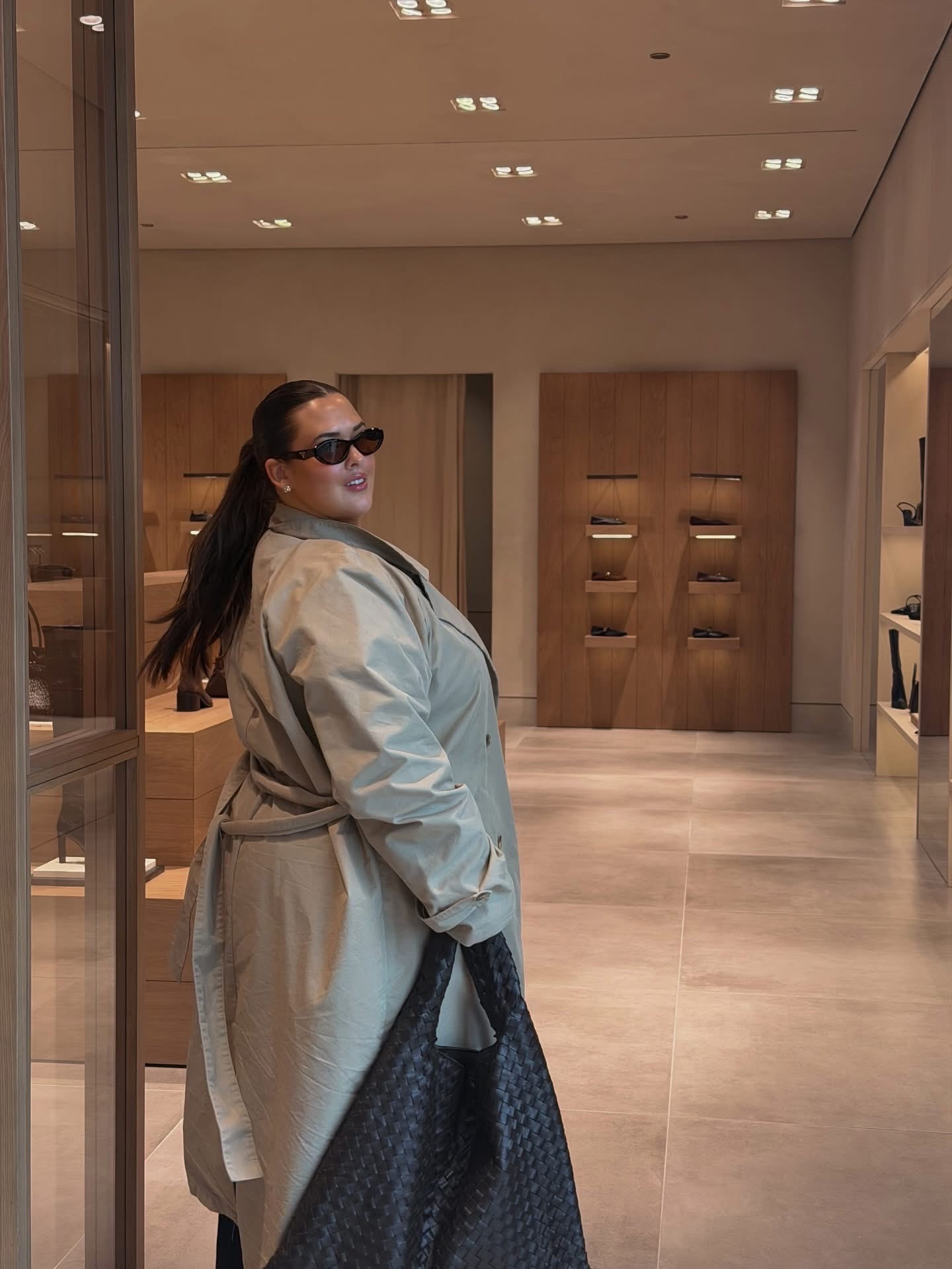 trench coat outfit inspo ✍🏼

#LTKootd #LTKMidsize #LTKPlusSize