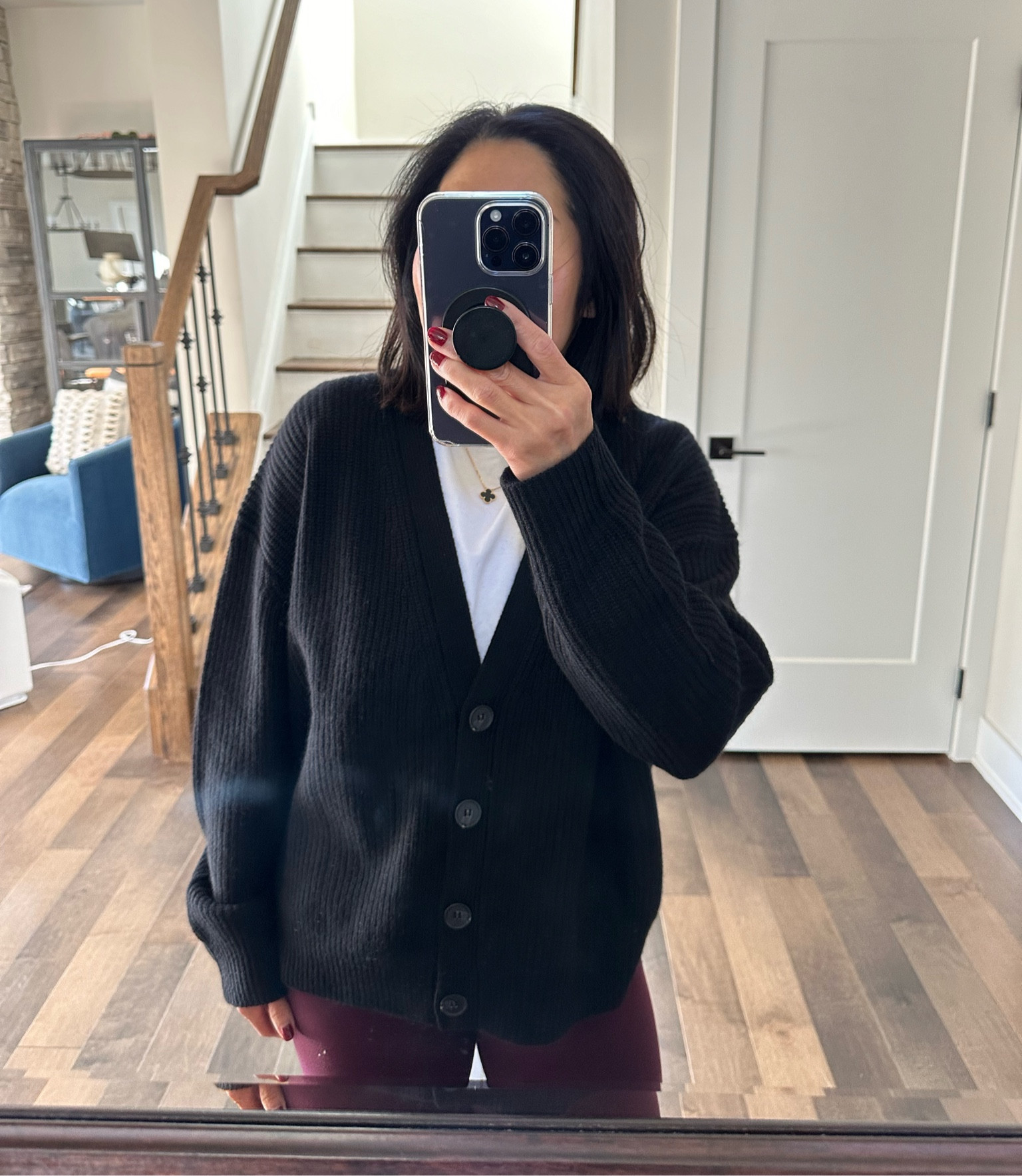 Finally caved and bought a Jenni Kayne cardigan! They are 20% off! Hurry before the sale ends 