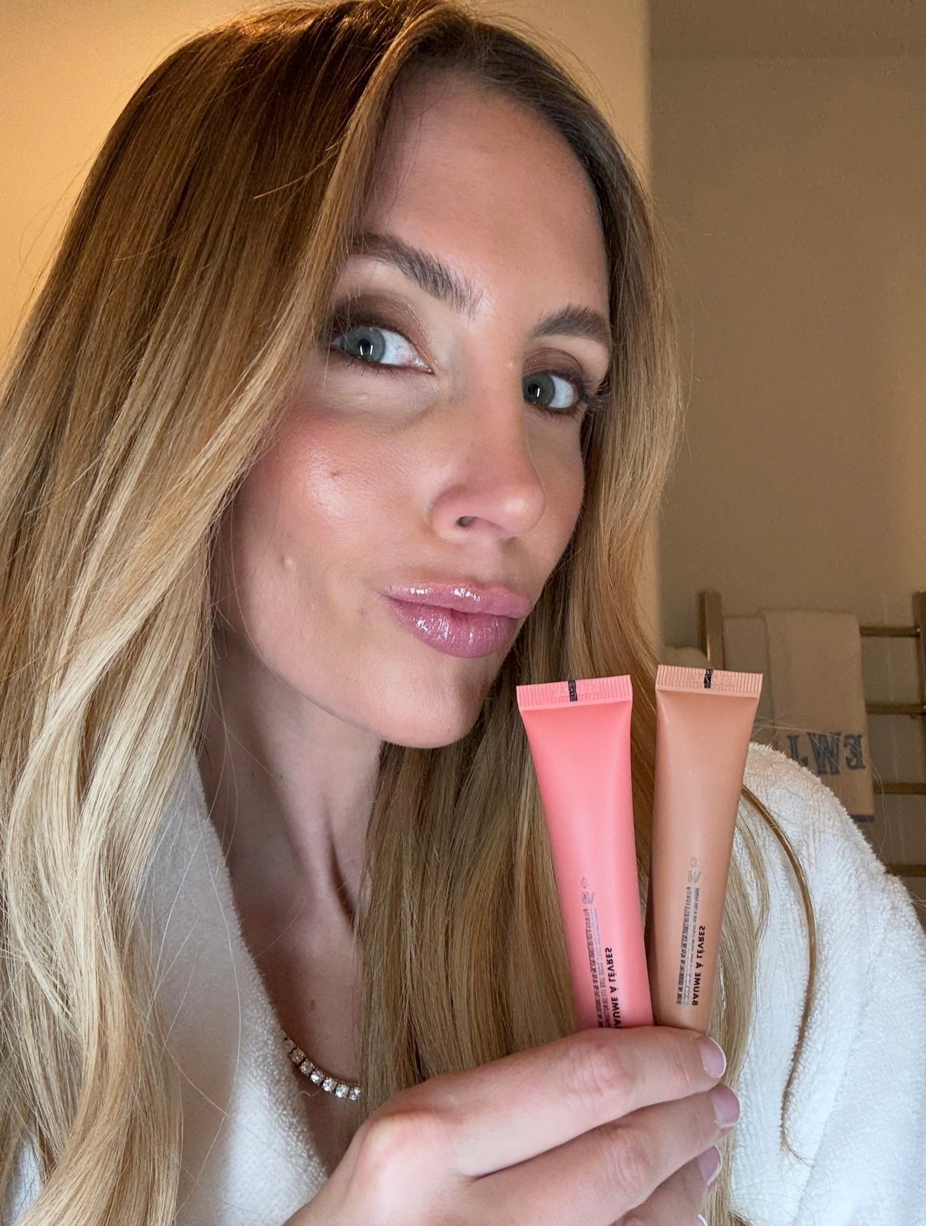 This lip balm duo is the perfect stocking stuffer. You can’t beat the hydration and everyday wearability. #elfpartner @elfcosmetics