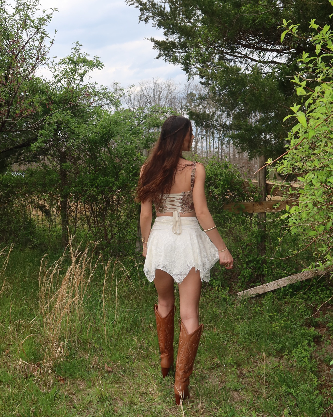 Miley Stewart Summer 
Outfit from Windsorr

#LTKSeasonal #LTKStyleTip #LTKFindsUnder50