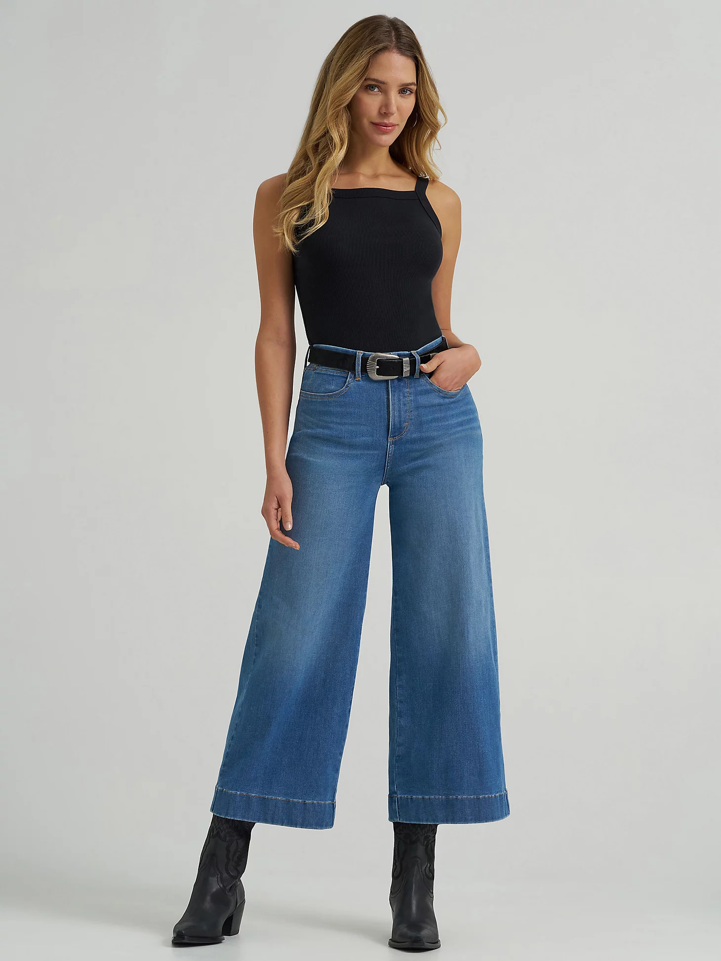 Women's Wrangler Bespoke Wide Leg Crop Jean | Wrangler