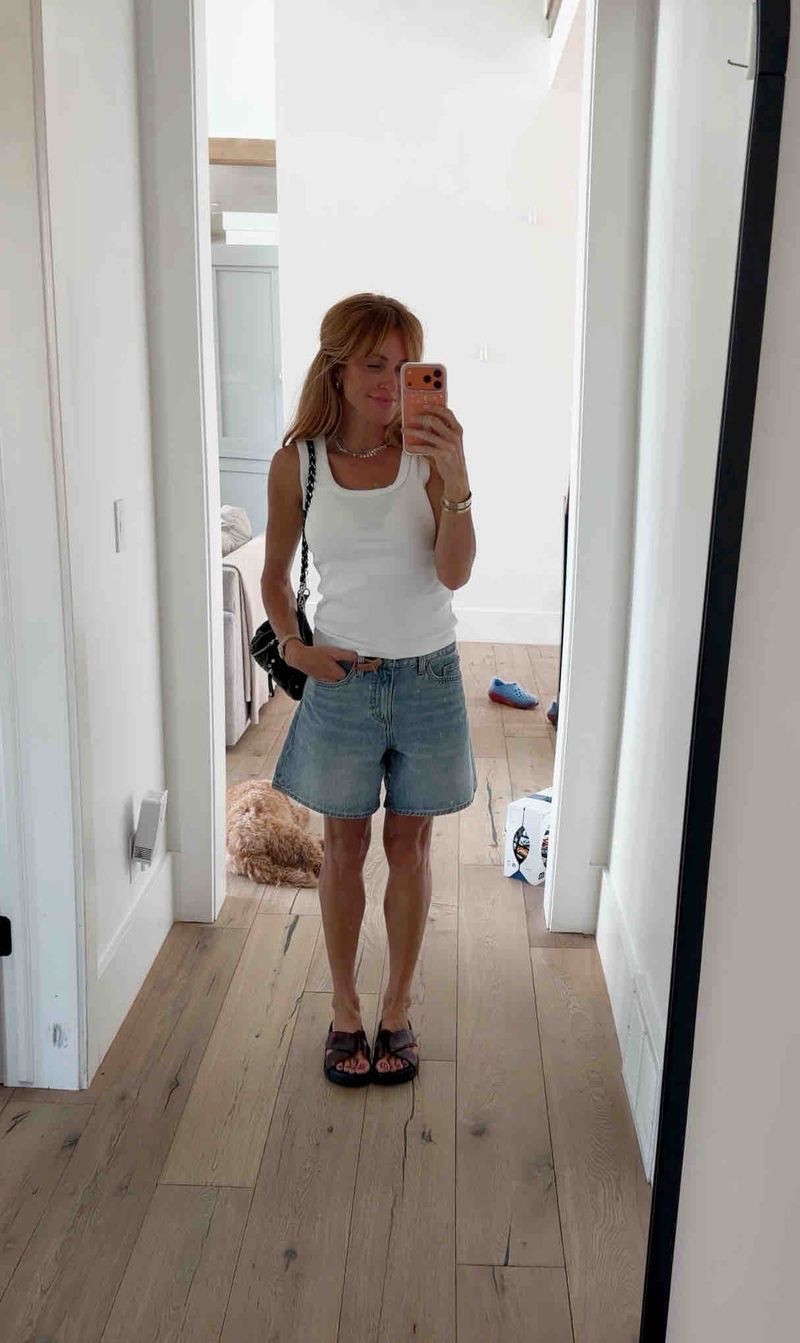 TTS in everything! Love these denim shorts!

@Aritzia @Dorsey