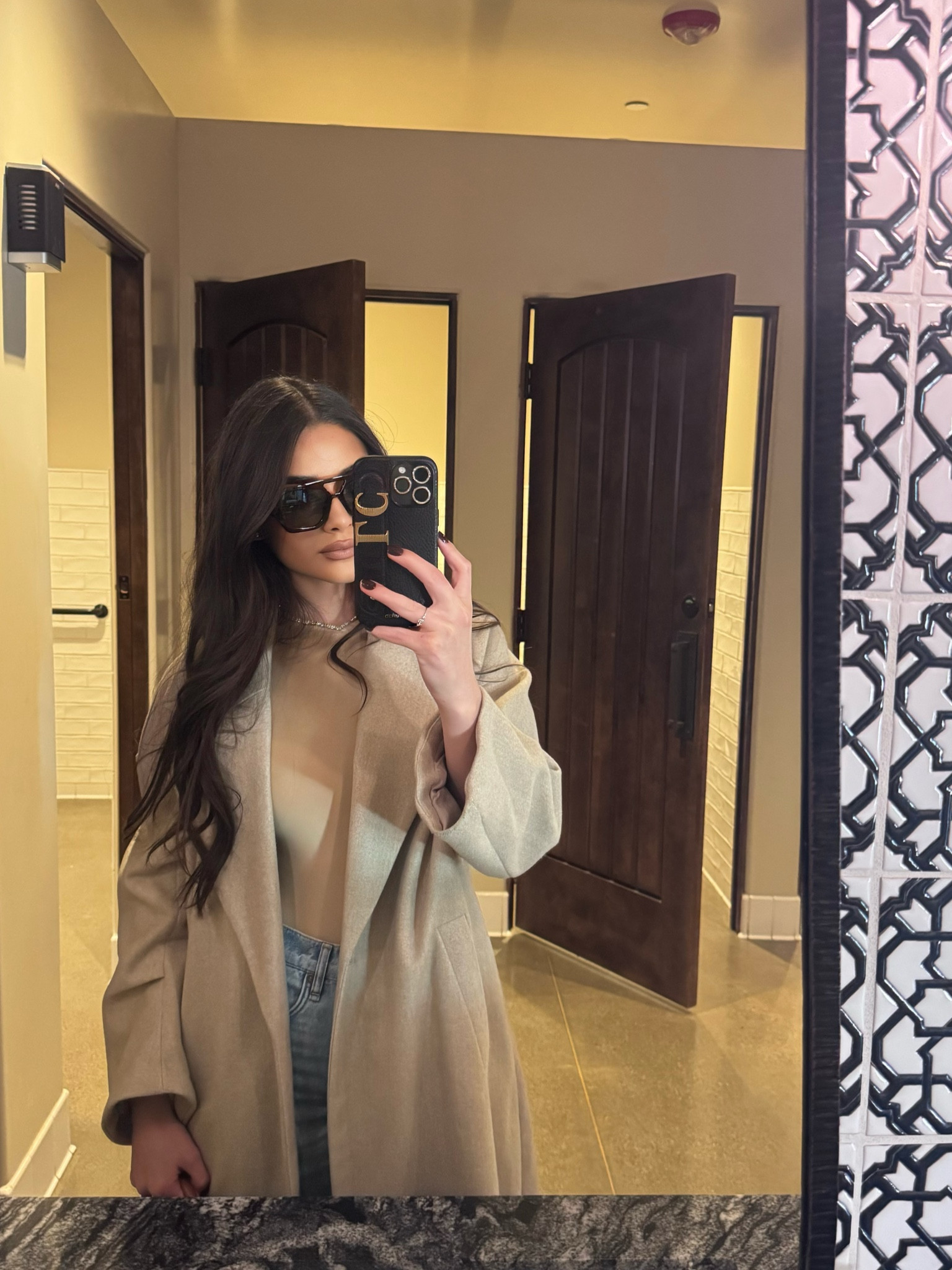 Links to the top and bottoms! I’m unable to link the coat but it’s ZARA and my phone case is COVERLAB 💋

#LTKGiftGuide #LTKSaleAlert #LTKBeauty