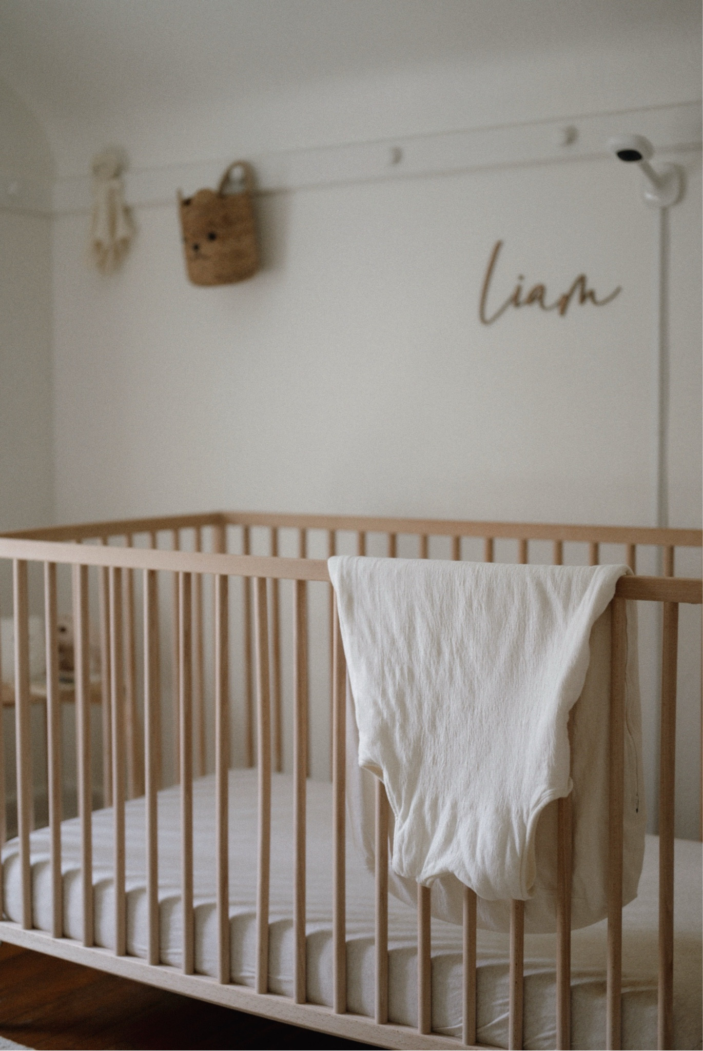 neutral nursery inspo
-
Neutral nursery, baby nursery, neutral baby room, baby room inspiration, cozy nursery, nursery decor, nursery ideas 


#LTKBaby #LTKKids #LTKHome