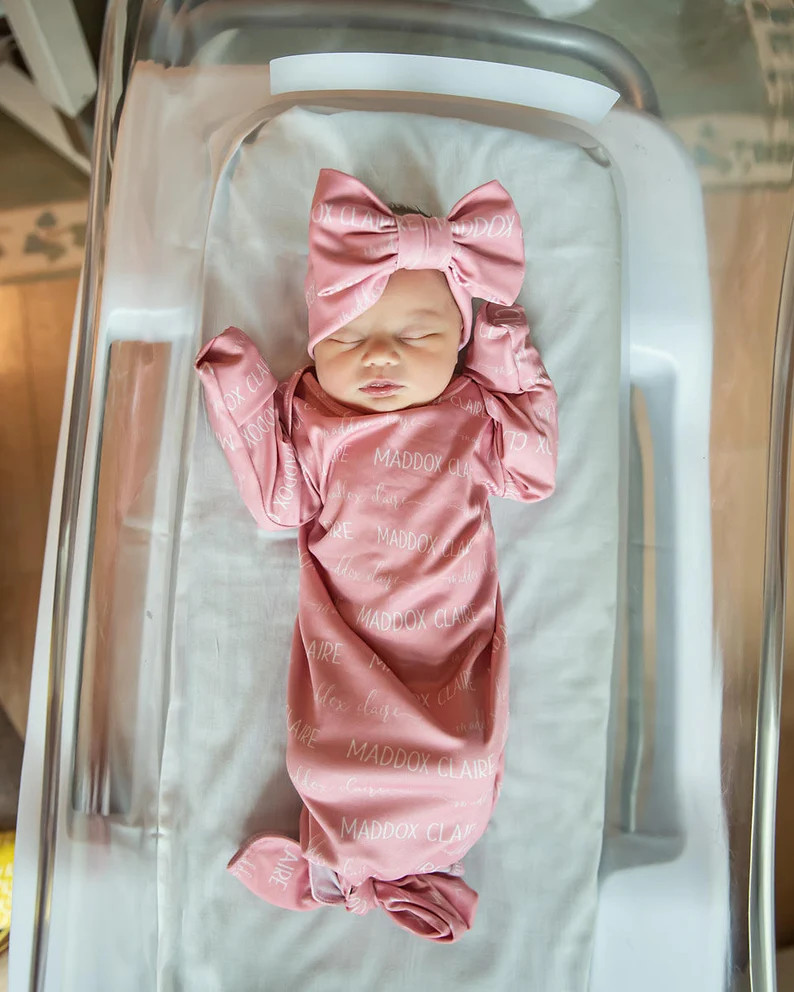 Personalized Name Blanket / Minky Swaddle Gown Knot Hat Bow / | Etsy | Etsy (US)