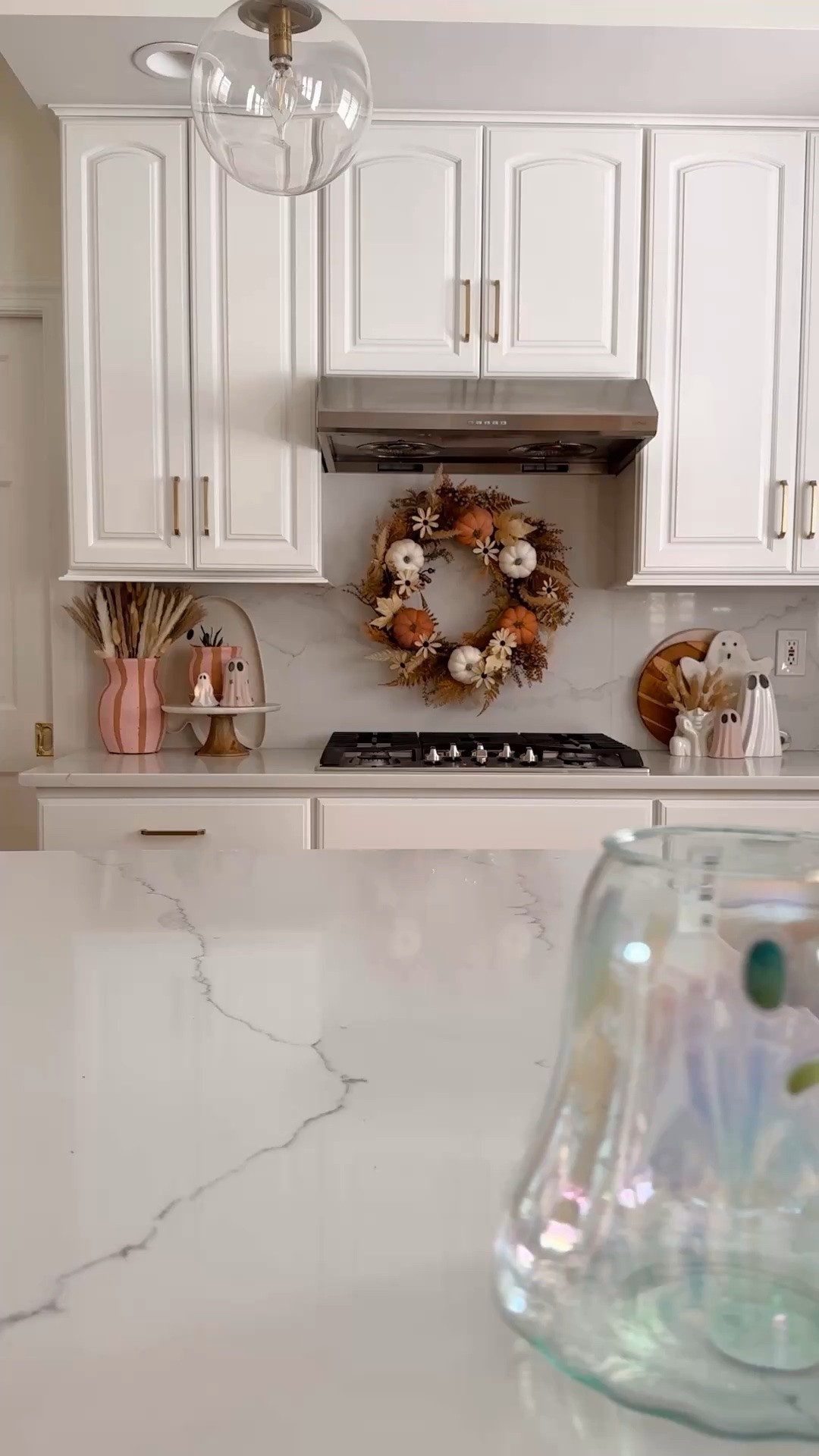 Ghost vase or whatever … love this thing and it’s back at Walmart.

#LTKSeasonal #LTKHome #LTKmomlife