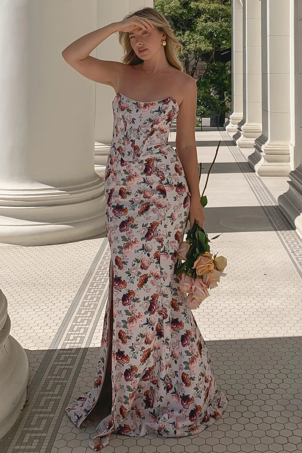 Blenheim | White Floral Corset Bodycon Maxi Dress | Club L London