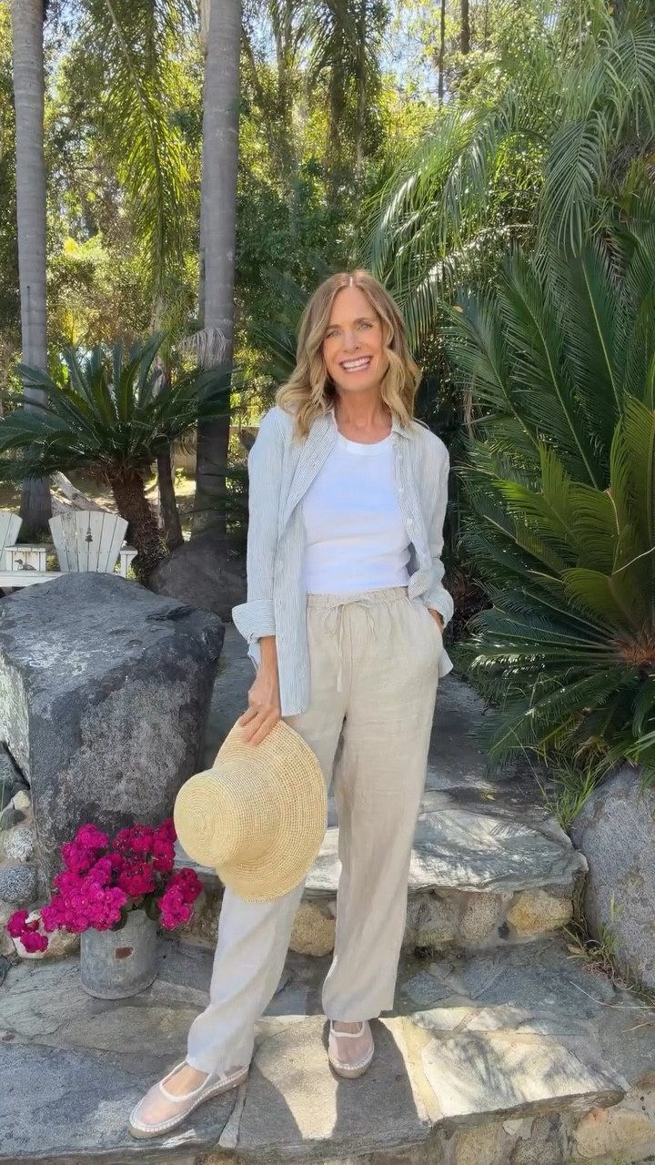 When your outfits are already on vacation before you even leave… 🌴

Outfit 1: beach strolling, iced coffee in hand, not a care in the world
Outfit 2: giving full Diane Keaton energy and honestly… I might not come back

Now tell me… where’s your vacation dream? ✈️👇



#LTKTravel #LTKOver40 #LTKootd
