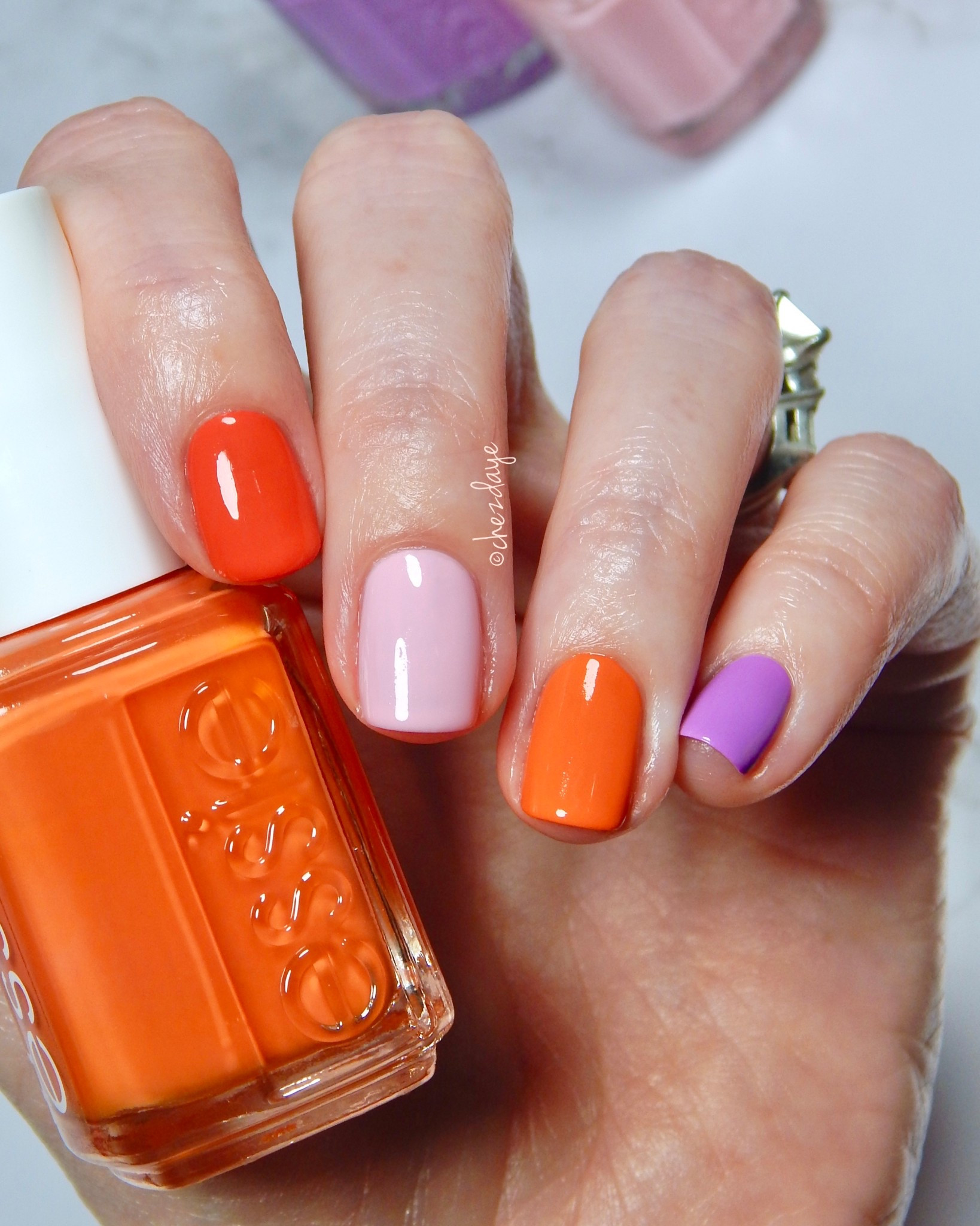 Coral emoji inspired skittle! 🪸😎

• diy nails • summer • beach • spring fashion • easter basket • sandals • travel outfit • vacation outfit • pedicure • wedding guest dress • summer •

#LTKStyleTip #LTKBeauty #LTKFindsUnder50