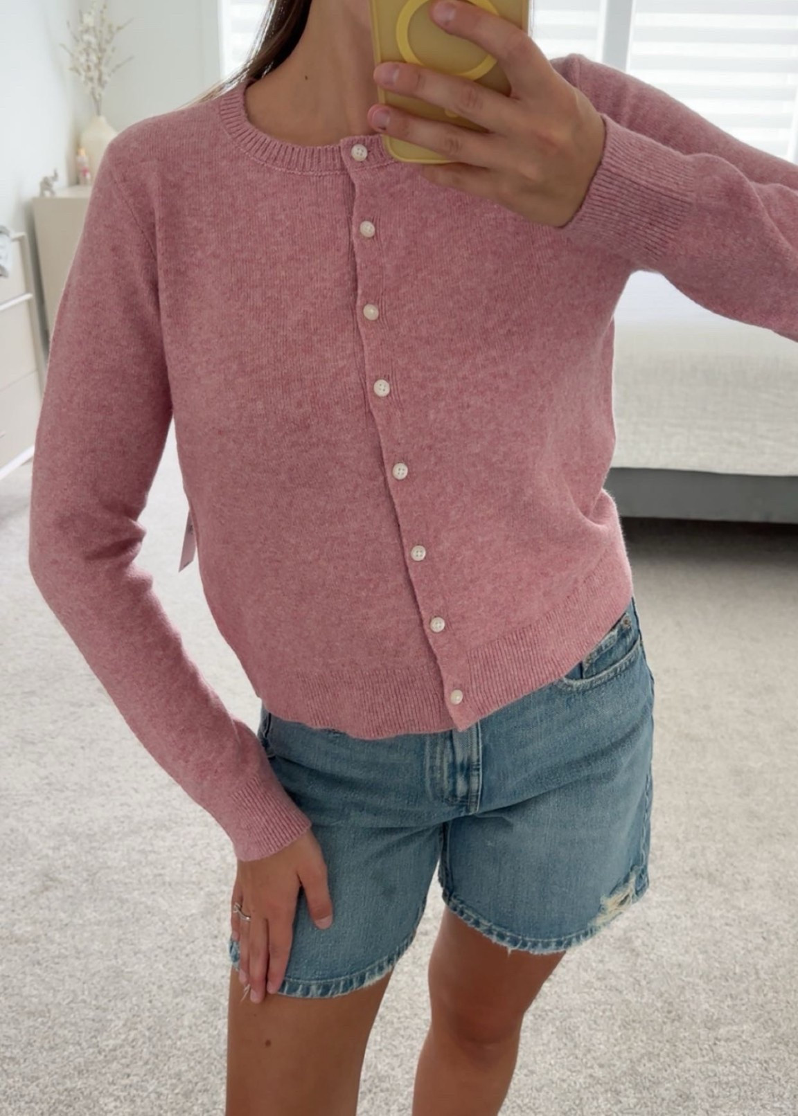 Zara shorts, favorite pair ever!
5252/205