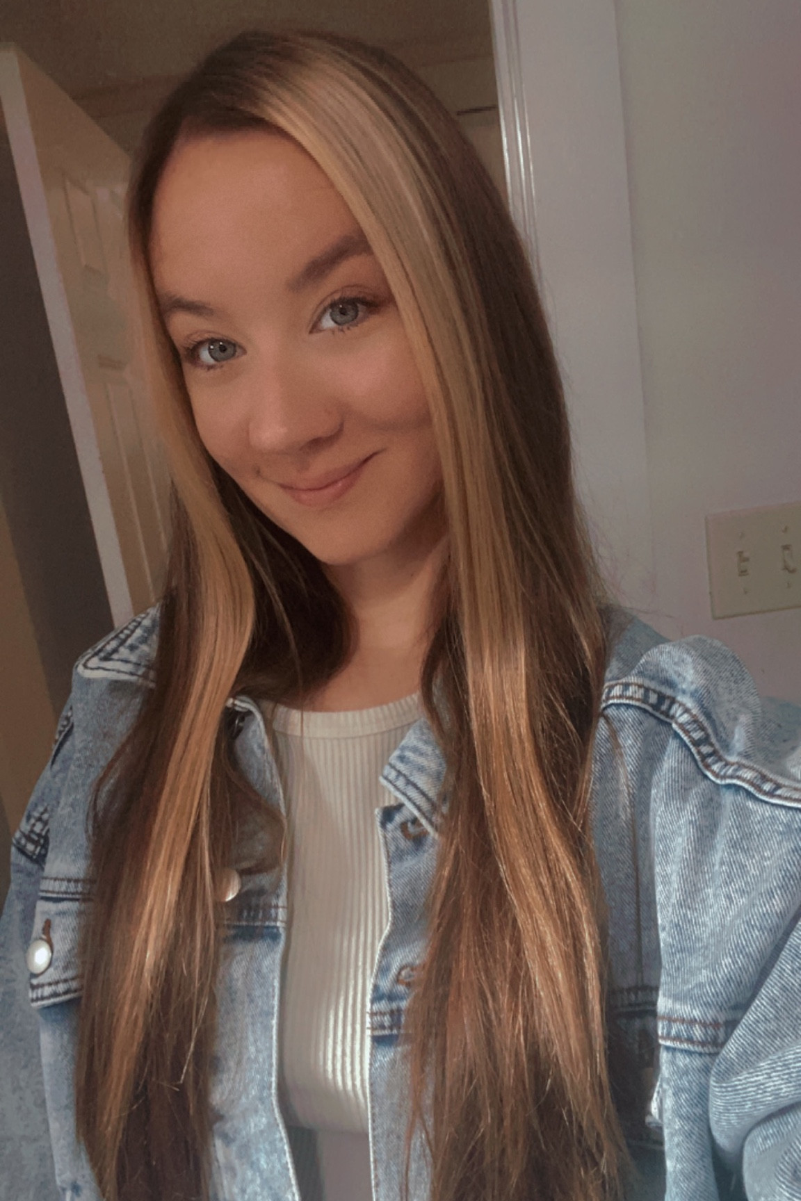 Fall capsule wardrobe, fall wardrobe, fall outfits, fall selfie, fall style, jean jacket, Steve Madden bag, Steve Madden purse, long sleeve, pumpkin patch outfit, faux leather leggings 

#LTKfindsunder50 #LTKfindsunder100 #LTKSeasonal