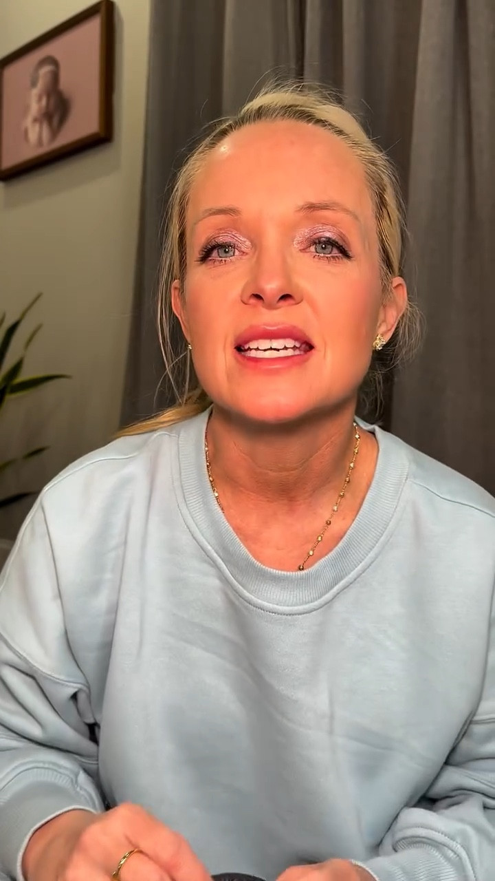 Comment LINK and I will DM you the 🔗. Not saying it changed anything… but the dual pouch definitely understood the assignment 👀
Better support. Better separation.
And yeah… things are looking a little more impressive down there.
Cooling fabric, no ride-up, no constant adjusting — just confidence in boxer-brief form.
This is the underwear upgrade men don’t know they need… until they do. #amazoninfluencer #amazonfinds #husbandapproved  #luxeforless #ad

#LTKActive #LTKValentine #LTKSaleAlert