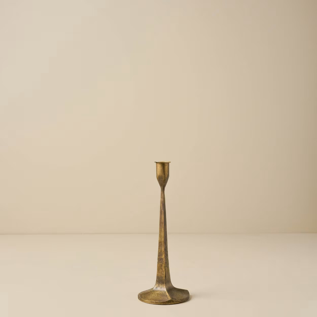 Antique Brass Gatecrest | Magnolia