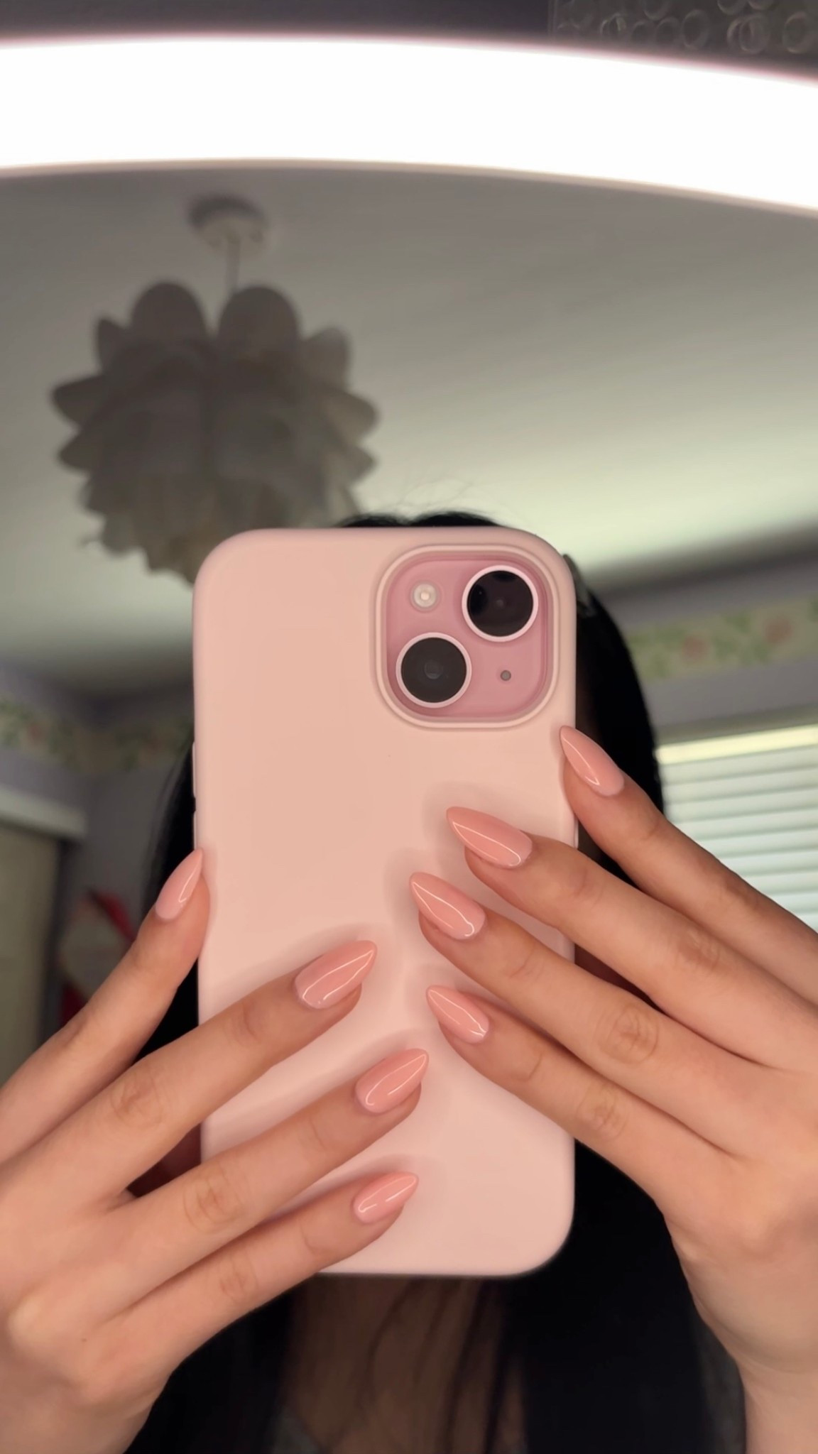 Nothing beats a fresh nail set 💅🏼 #almondnails #pinknails #gelx #shortnails 