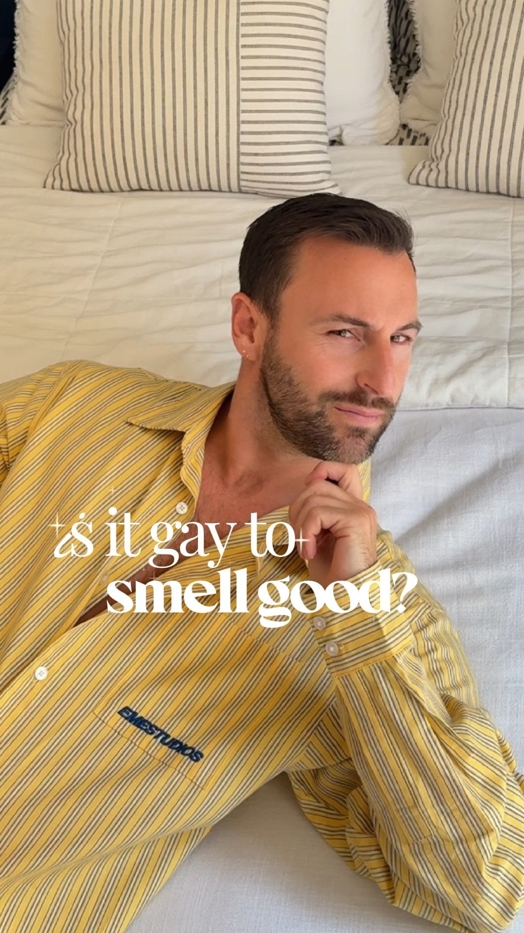 Let's get zesty! • These are my top 5 fragrances in my rotation for the summer.
If you wanted links to any of these comment below.
London 1983 - @henryrose
Cheirsoso 10 - @soldejaniero
The Noir 29 - @lelabo
Alias - @themaker
French Leather - @memoparis #mensfragrance #summerfragrance #menscologne #summerscent

#LTKMens #LTKBeauty #LTKSeasonal