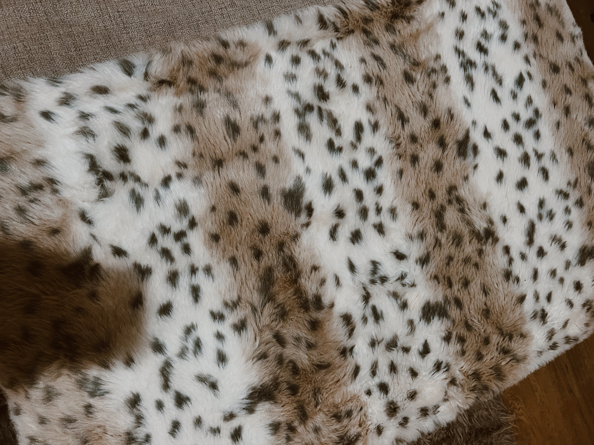 Cozy Christmas Blankets 

#LTKHome #LTKHoliday #LTKSeasonal