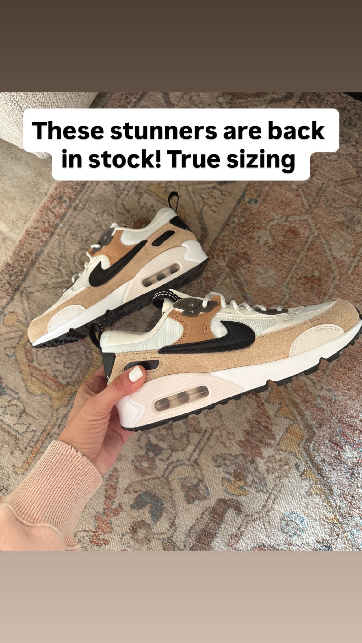 Love these Nike sneakers are so cute! 
the cutest print! #sneakers #tennisshoes #workoutshoes #nike 




#LTKActive #LTKSaleAlert #LTKfitnessgoals