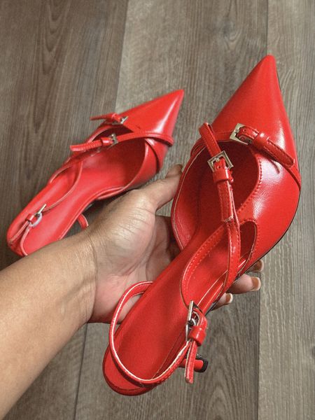 Red slingback heels from Amazon! Y’all these are a vibeeeee and only $62 for my size 8.5💃🏾

I linked similar styles as well 

Amazon heels, shoes, must have Amazon finds, Amazon, red heels, sling back heels 

#LTKshoecrush #LTKstyletip