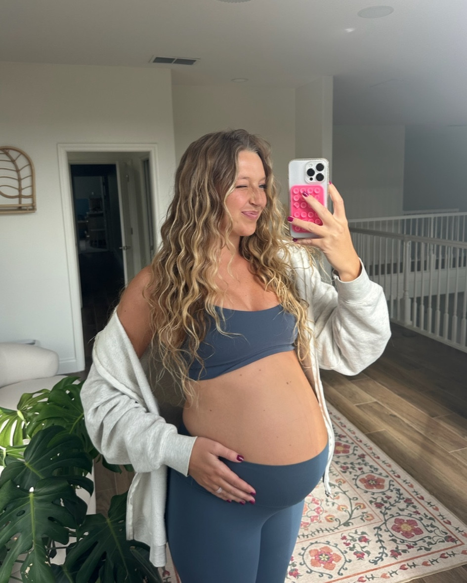 Living in stretchy everything this 3rd trimester:) 

lululemon, workout outfit, matching set, Pilates outfit, maternity leggings, sports bra, pregnancy 

#LTKActive #LTKFitness #LTKBump