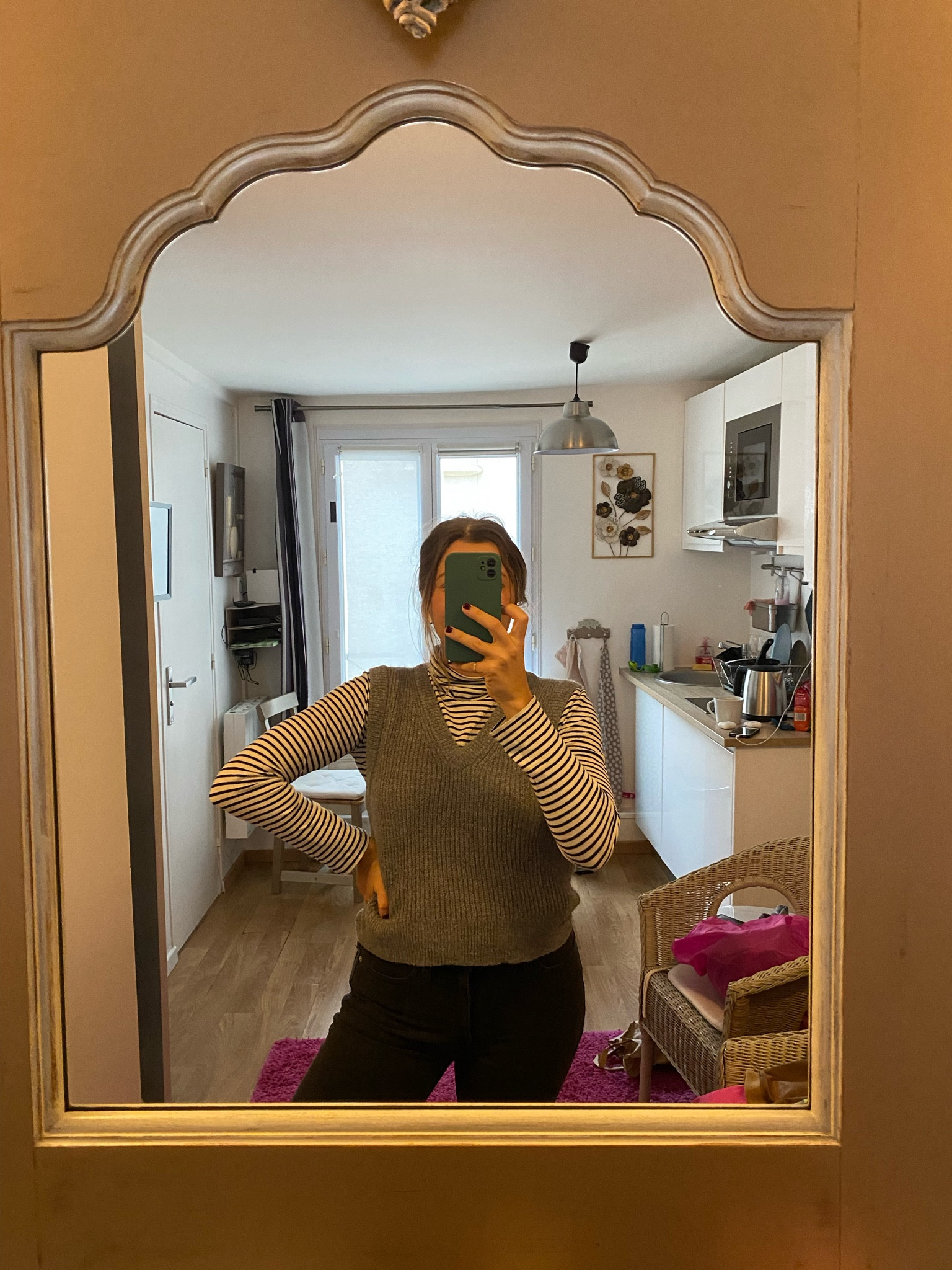 New sweater vest!!!

I sized up for a looser fit. Obsessed with the green color it comes in as well. It’s been a great layering piece for when I don’t want or need a sweater 

#LTKxMadewell #LTKmidsize