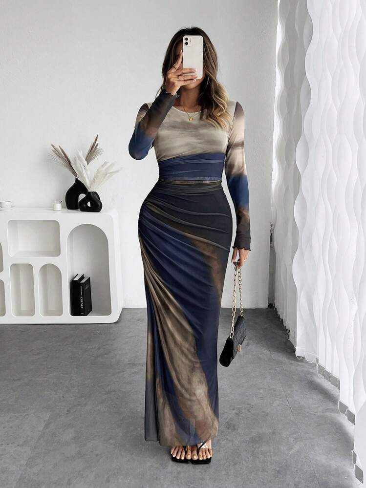 Islaluna Women Ombre Print Crew Neck Long Sleeve Dress Maxi Women Outfit | SHEIN