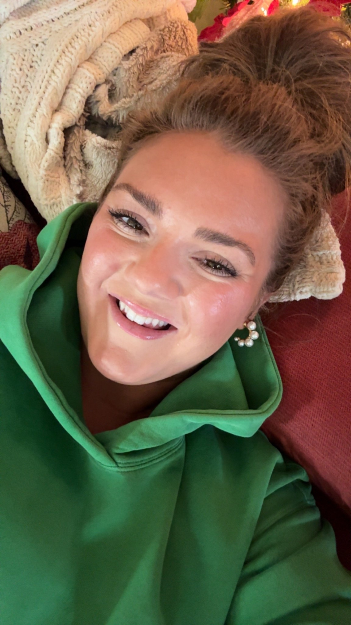 Green hoodie 
Abercrombie essential hoodie 
Unisex hoodie 

#LTKActive #LTKSeasonal #LTKGiftGuide