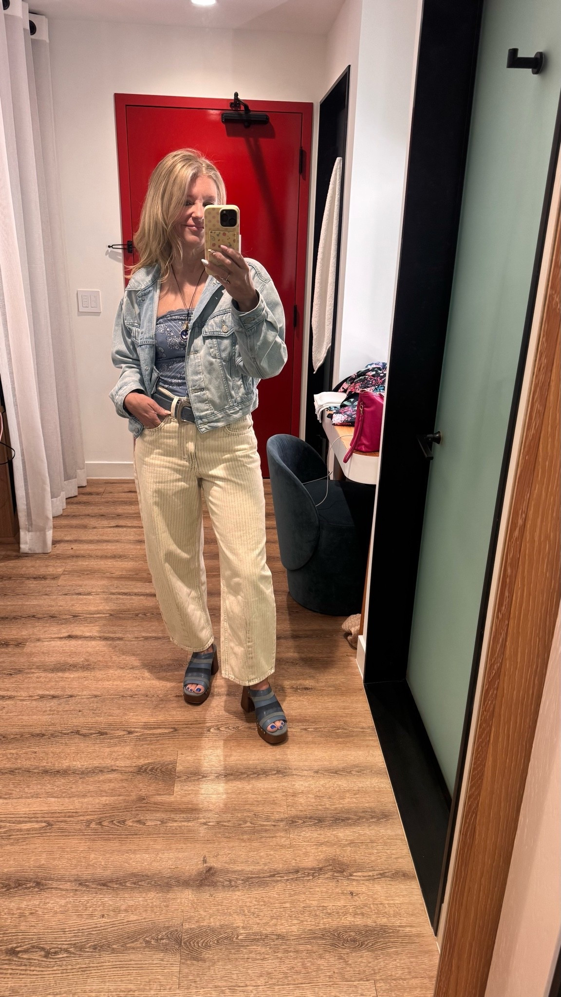 Nashville fit of the day! Target tube top and denim barrel pant.  Casual and comfy:) #ltkover40 #ltktravel

#LTKootd