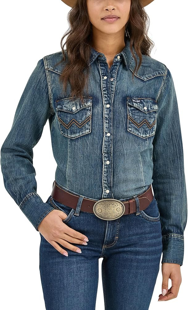 Wrangler Women's Vintage Denim Snap Shirt | Amazon (US)