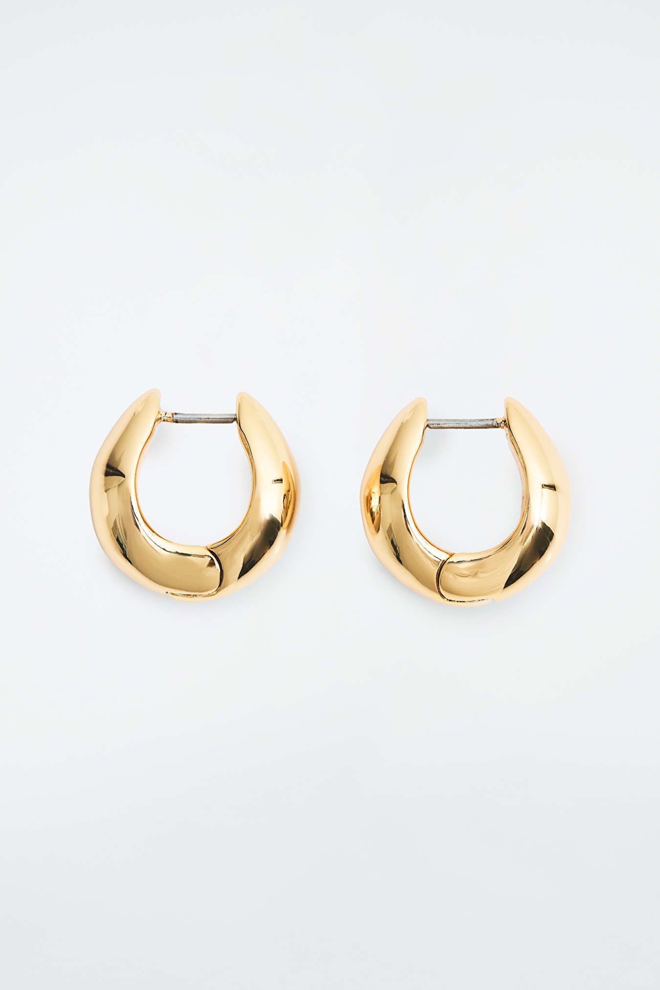 MINI CURVED HOOP EARRINGS | COS UK