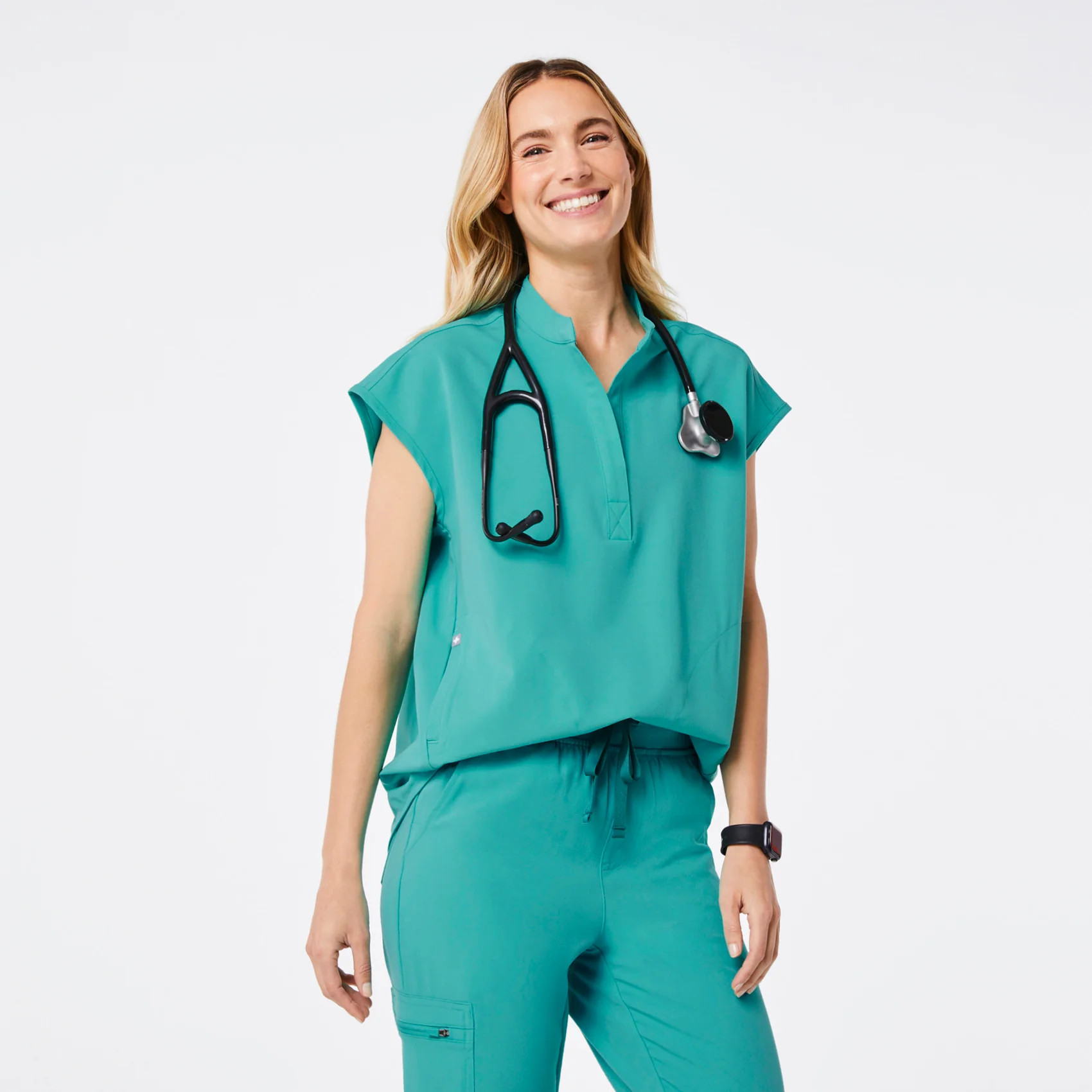 Women's Rafaela Oversized Scrub Top™ - Oasis · FIGS | FIGS