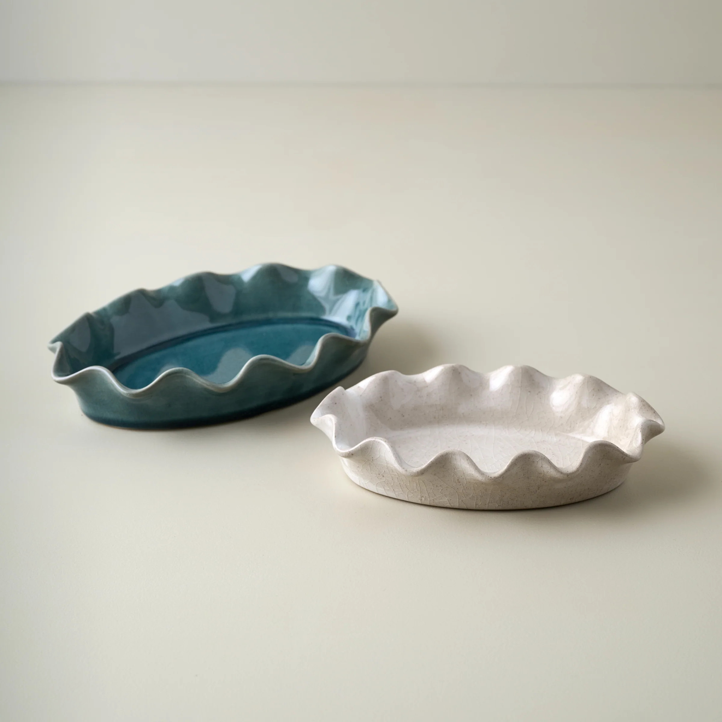 Frankie Ruffled Ceramic Tray | Magnolia