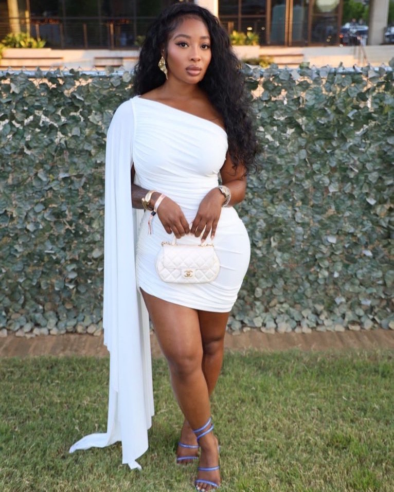 Hey y'all! We had to speak on a panel for Investfest this was my outfit of the night. I absolutely love this dress!! Very cutesy, very classy, very demure. Lol. The dress is from Norma Kamali in a size small, shoes are Rene Caovilla but they are sold out, purse is Chanel, earrings are from Zara, Bracelet is from Amazon. 

#LTKStyleTip #LTKShoeCrush