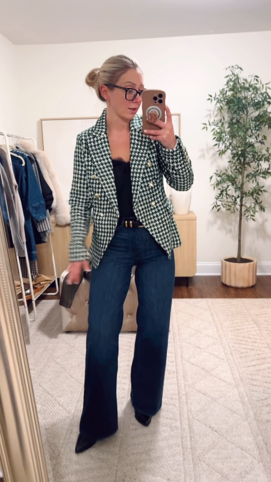 Trying to decide what to wear for a comedy show and dinner! Sizing below and exact or similar items linked below! Jacket is old House of Harlow 

•Jeans (run big, color: quilty, normally size 27 but wearing 26)
•Belt size small 

Date night outfits, denim, holiday outfits 

#LTKGiftGuide #LTKgrwm #LTKHoliday