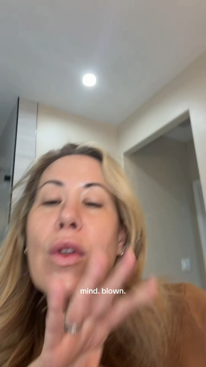 Finally found a solution to my KP thanks to Drmtlgys retinol body cream 🖤

#LTKgrwm #LTKdayinmylife #LTKselfcare