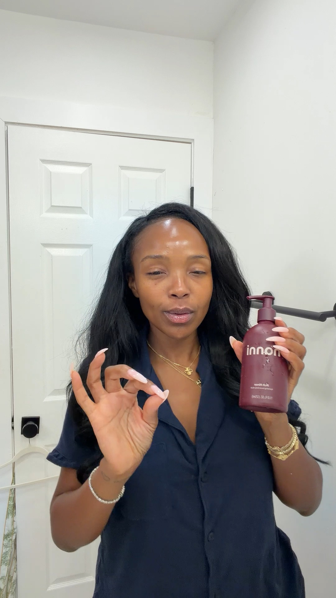 Scroll to shop! ✨ Hanni favorites. Everything is linked below.👇🏾

Use my code KIRA20 for 20% OFF!

Desliza para comprar. ✨ Mis favoritos de Hanni.

📲 Download the free LTK app & follow me @kirasfashionfinds to shop all my daily finds.

#LTKBeauty #LTKselfcare #LTKSaleAlert