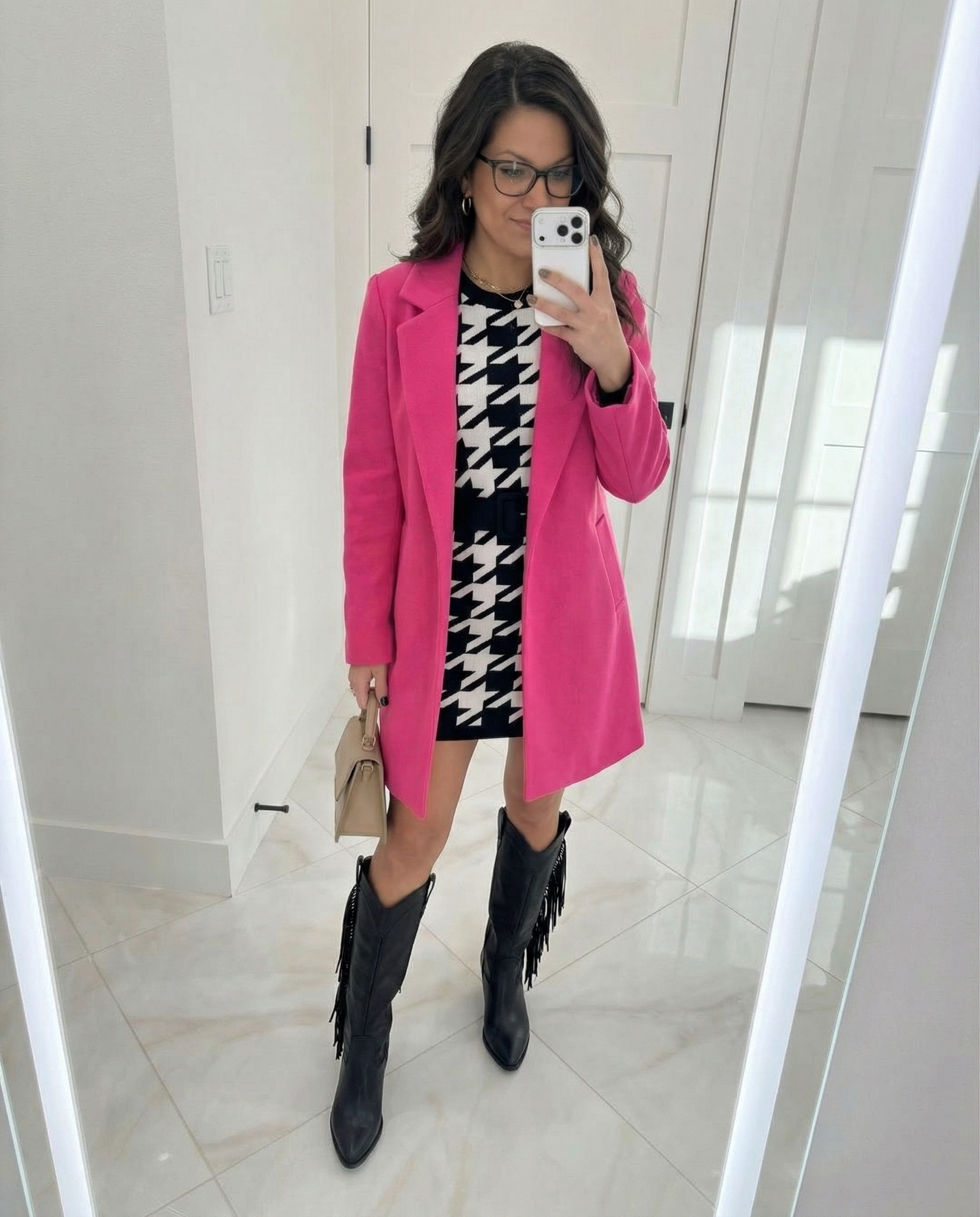 Love a pink and black chic moment. Put a western twist on this✨

#LTKootd