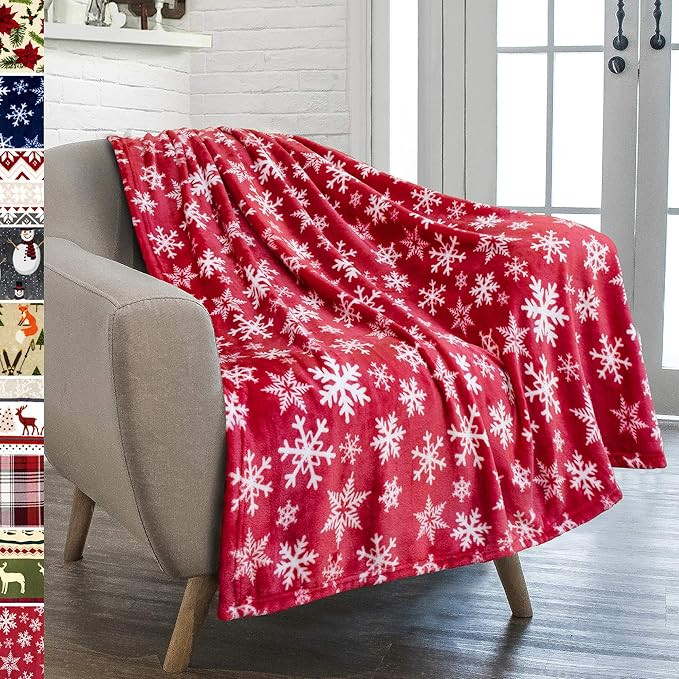 PAVILIA Christmas Throw Blanket | Red Snowflake Christmas Fleece Blanket | Soft, Plush, Warm Wint... | Amazon (US)