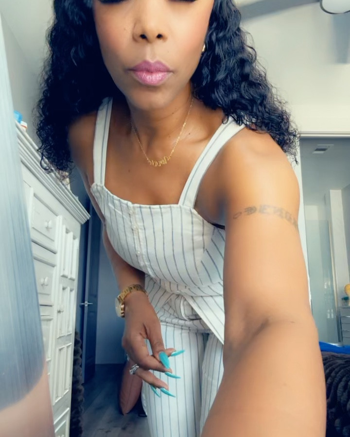 WorkFlow 🖤🤍💙

Pants(med)
Vest(med)

#LTKdayinmylife #LTKWorkwear #LTKootd