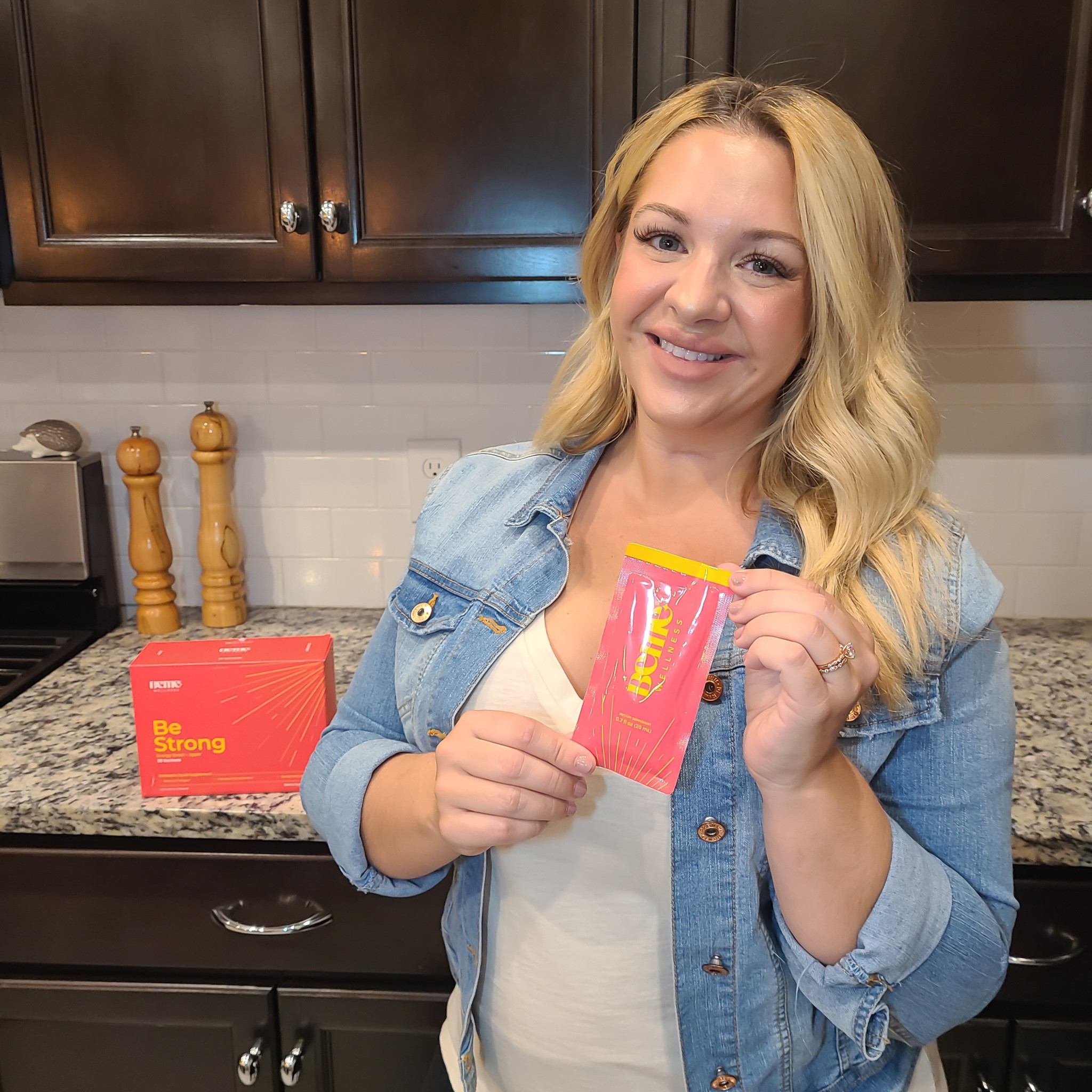 I’ve been using BeStrong vitamin B12 liquid energy shots every morning and wow 🤩 have I noticed a difference in my energy & mood! I struggle to swallow pills (embarrassing but true 🤣) so I love that this is so easy to get down. We’ve been having super busy days shooting content in the Disney Parks and I’ve noticed I feel more “ready to go” and don’t have that mid day fatigue. 