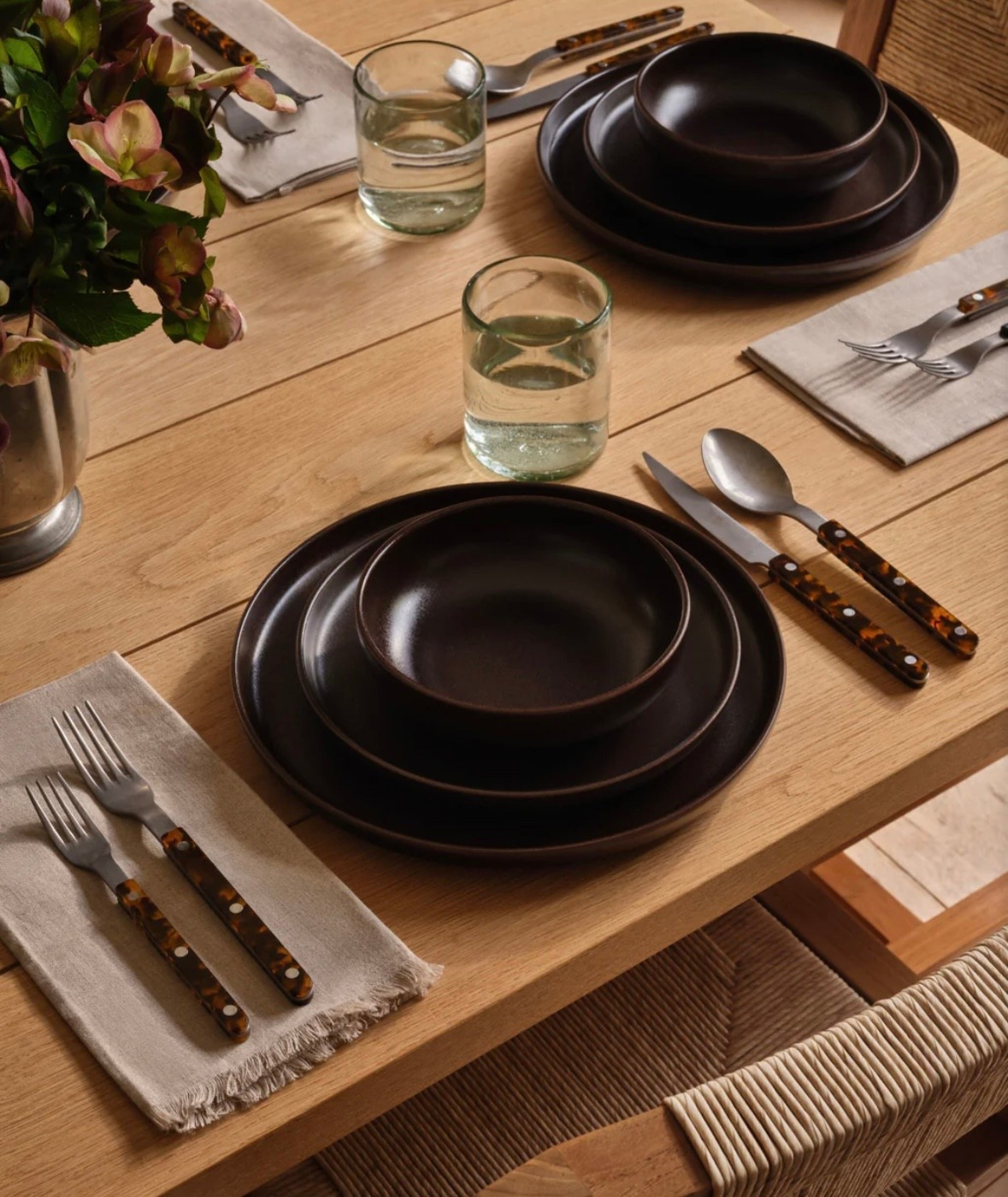 Just In: Jenni Kayne Home Fall Collection has arrived! Pacific Dinnerware in Dark Chocolate 🤎

#LTKStyleTip #LTKSeasonal #LTKHome