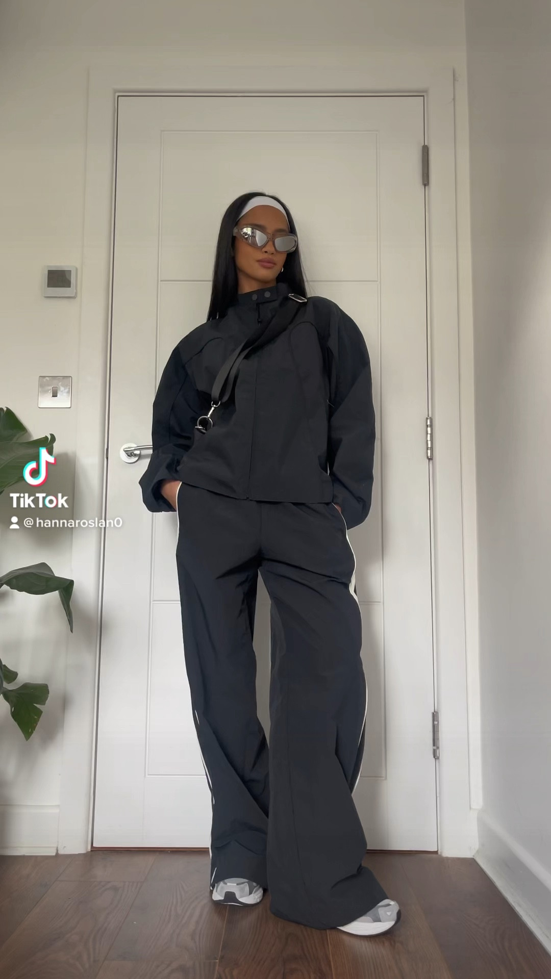 Trackpants 🫶 #ootd 

#LTKstyletip #LTKunder50 #LTKunder100