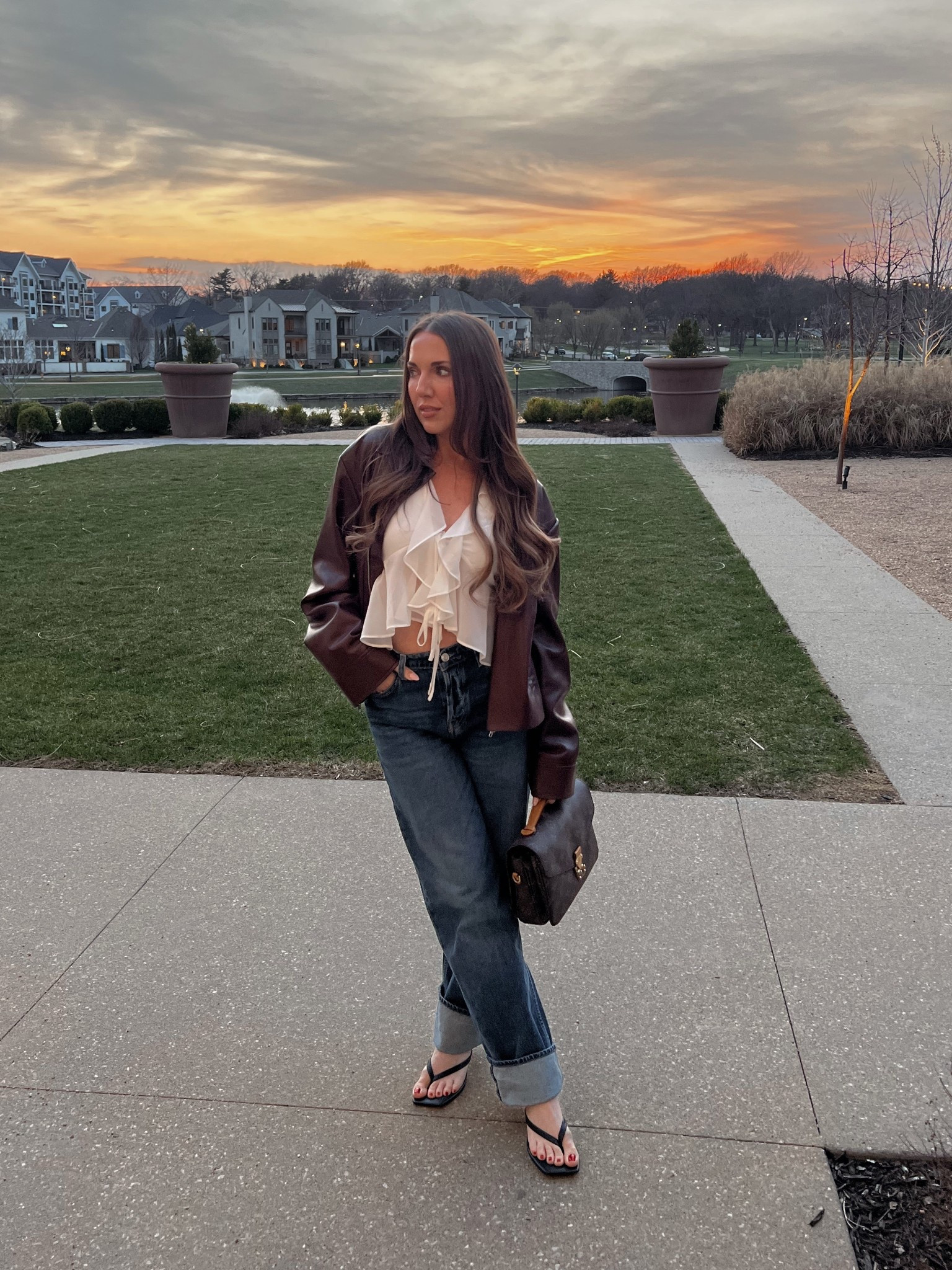 spring transition outfit inspo

Wearing XS top and jacket and 24 in jeanss

#LTKPetite #LTKgrwm #LTKootd