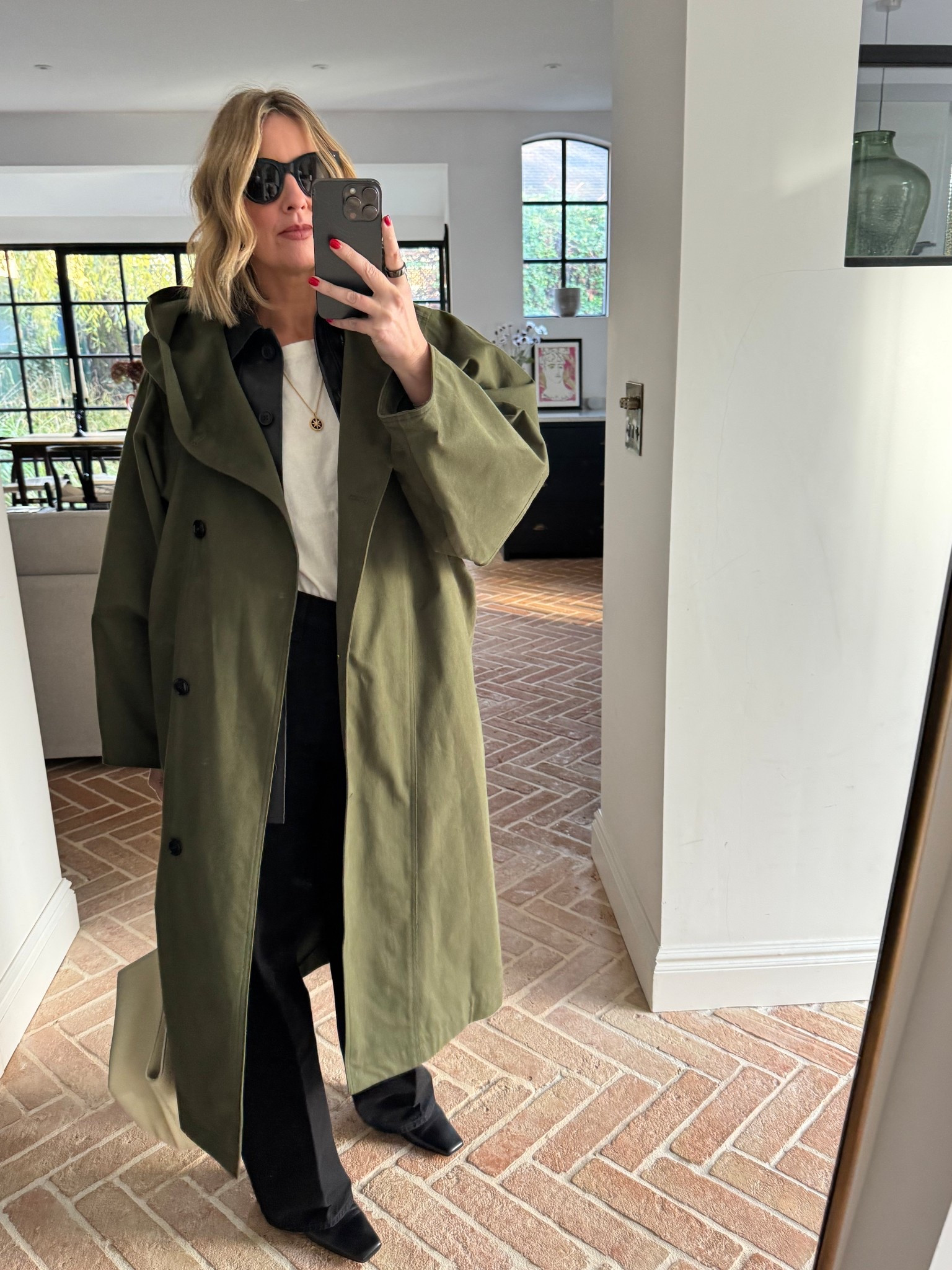 Throwing this Khaki Parka over every outfit | Sezane | The White Company | Arket | Ayla Baggy Jeans 

#LTKdatenight #LTKstyletip #LTKworkwear
