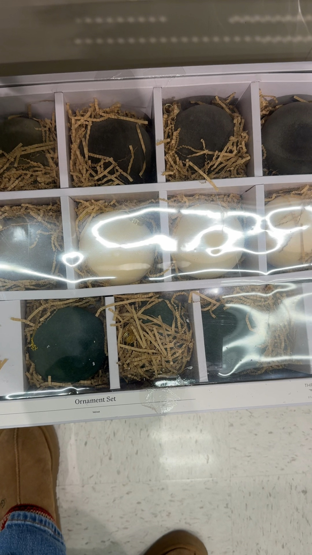 Velvet ornaments! In stock

#LTKcasa